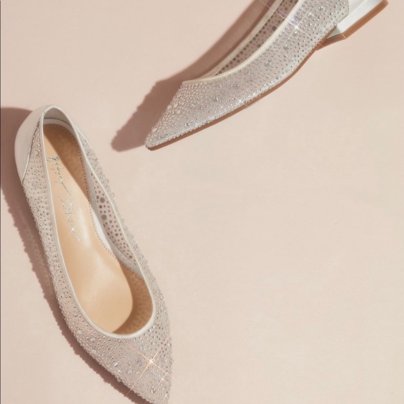 Crystal-Adorned Transparent Mesh Pointy Toe Flats - Picture 4 of 5